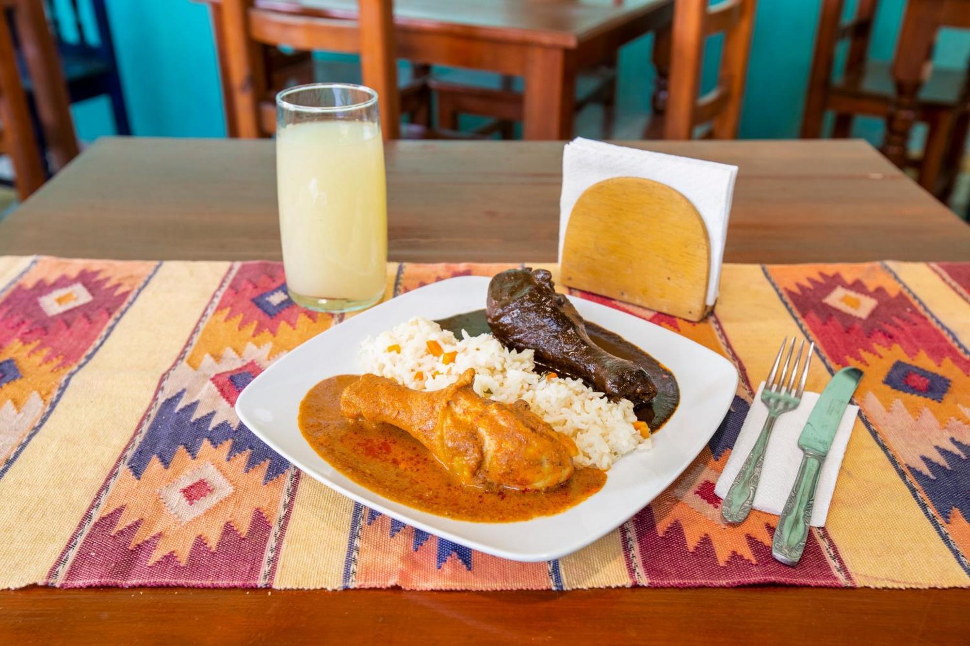 Oyo Hotel Y Restaurante Mitla, Oaxaca San Pablo Villa de Mitla Exteriér fotografie